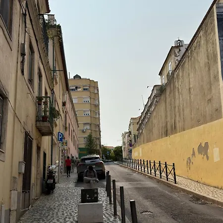 Asian Everest House Vandrarhem