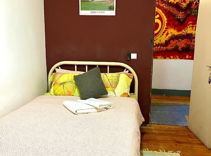 Hostal Asian Everest House