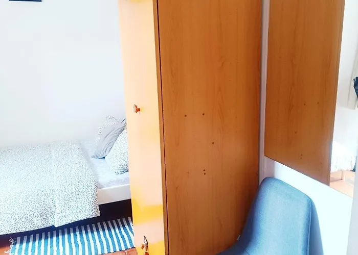 Hostal Asian Everest House Lisboa