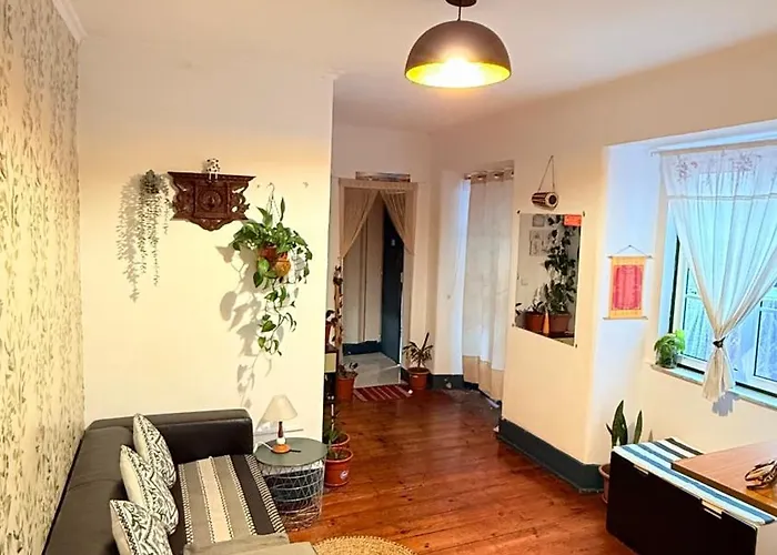 Hostal Asian Everest House Lisboa