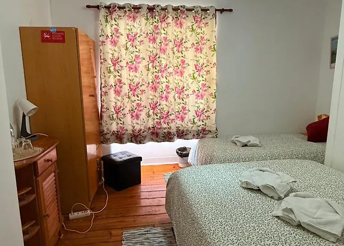 Hostal Asian Everest House *