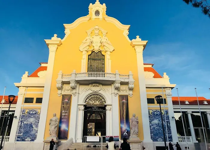 Asian Everest House * Lisboa