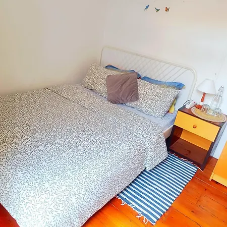 Asian Everest House Hostel Lissabon