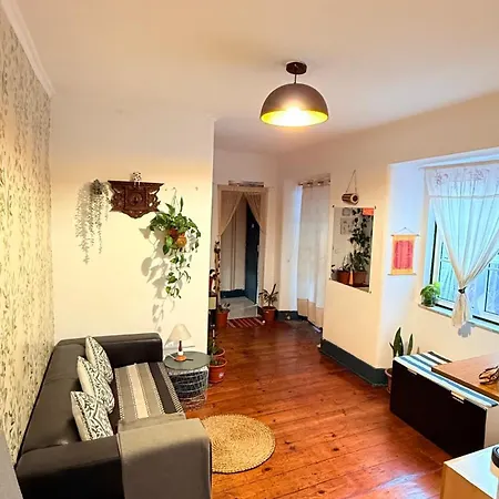 Hostel Asian Everest House Lissabon