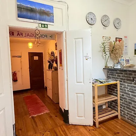 Hostel Asian Everest House Lissabon