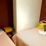 Hostel Asian Everest House Lisbon