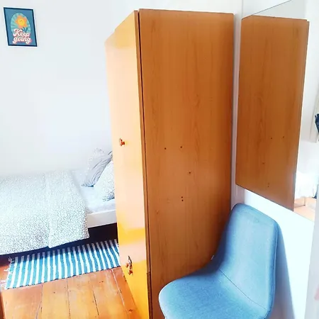 Hostel Asian Everest House Lissabon